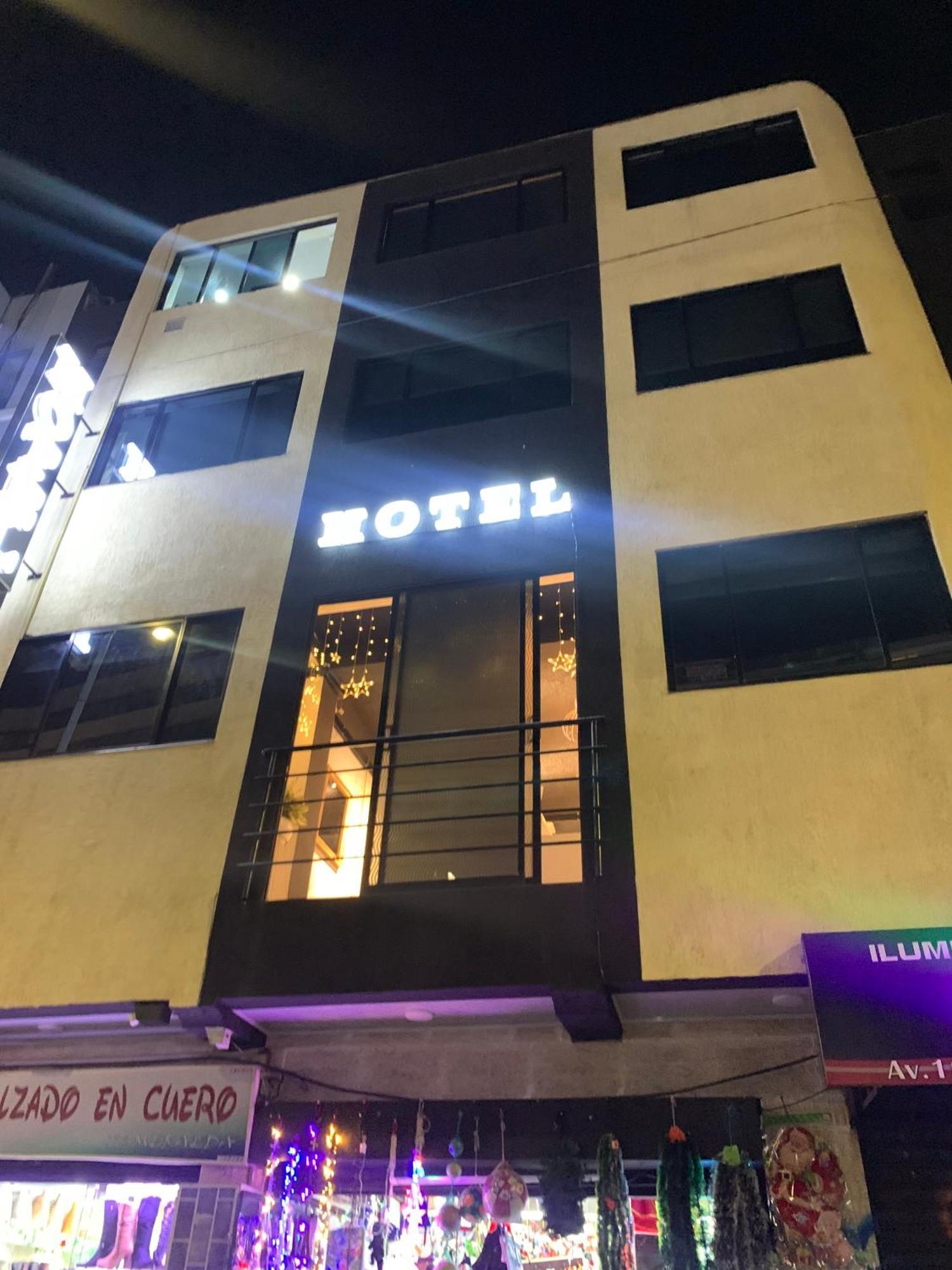 Hotel Urban Center Bogotá Kültér fotó
